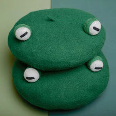 Big-eyed froggy beret - Y2k Empire