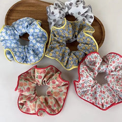 Floral cottage calling scrunchies - Y2k Empire