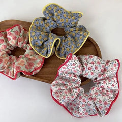 Floral cottage calling scrunchies - Y2k Empire