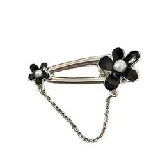 Grunge aesthetic hair clips: stand out! - Y2k Empire