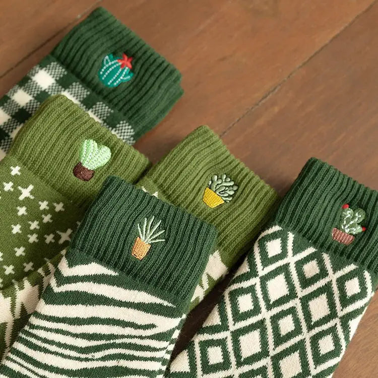 Plant mom aesthetic embroidery socks - free size cotton/polyester - Y2k Empire