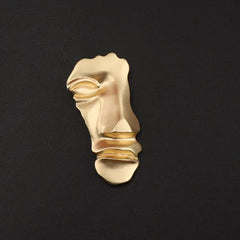 Vintage artsy face brooch - Y2k Empire