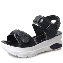 Vintage japanese sandals for urban streetwear - Y2k Empire